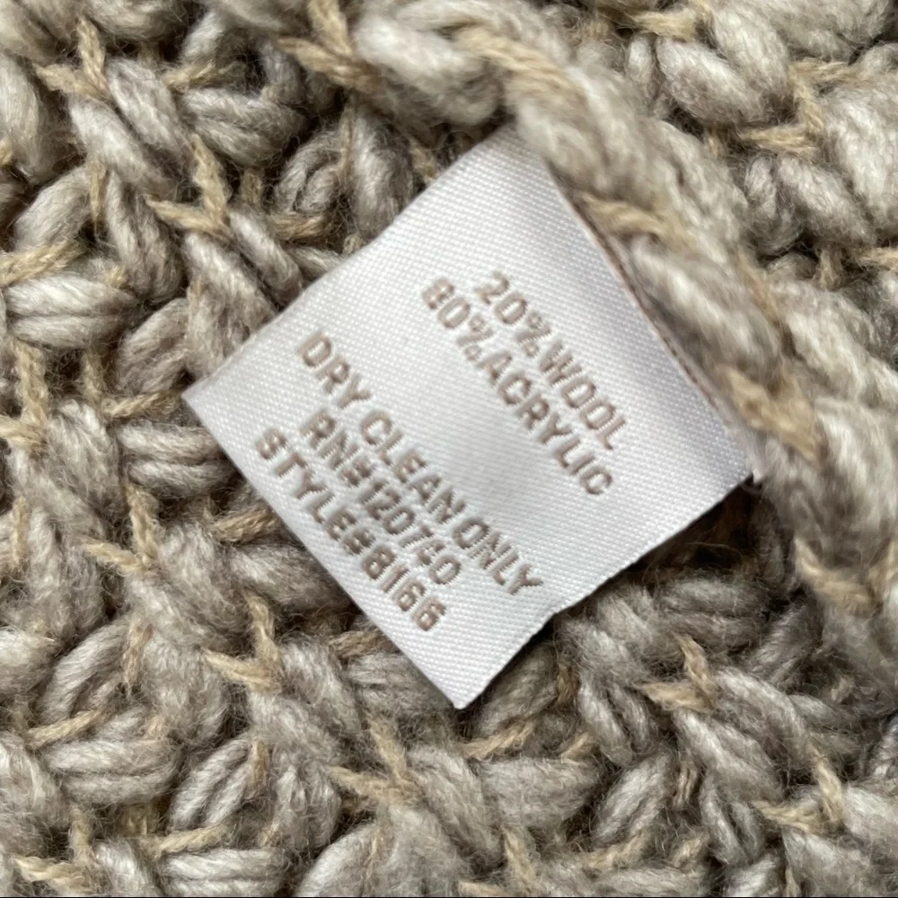 Mystree Faux Fur Trim Knit Poncho Cape Wool Blend ADULT ONE SIZE Beige - Picture 5 of 10